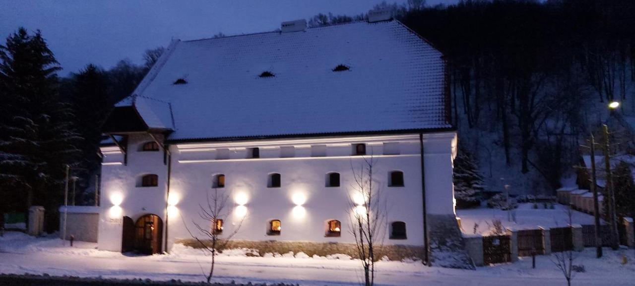 Hotel Spichlerz 1 SPA&WELLNESS Kazimierz Dolny Exterior foto
